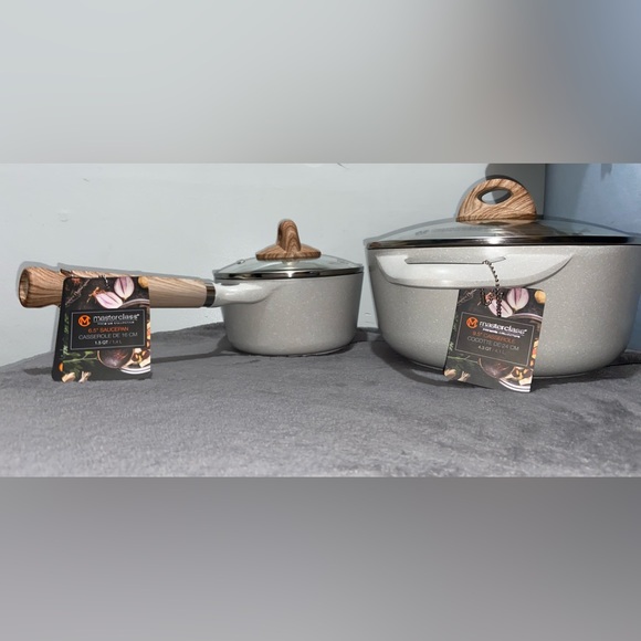 MasterClass Casserole 4.3QT - Picture 2 of 8